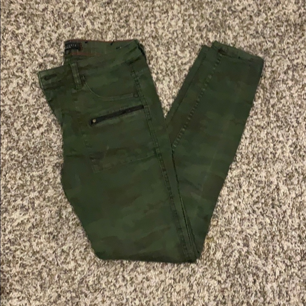 Camo Jeans